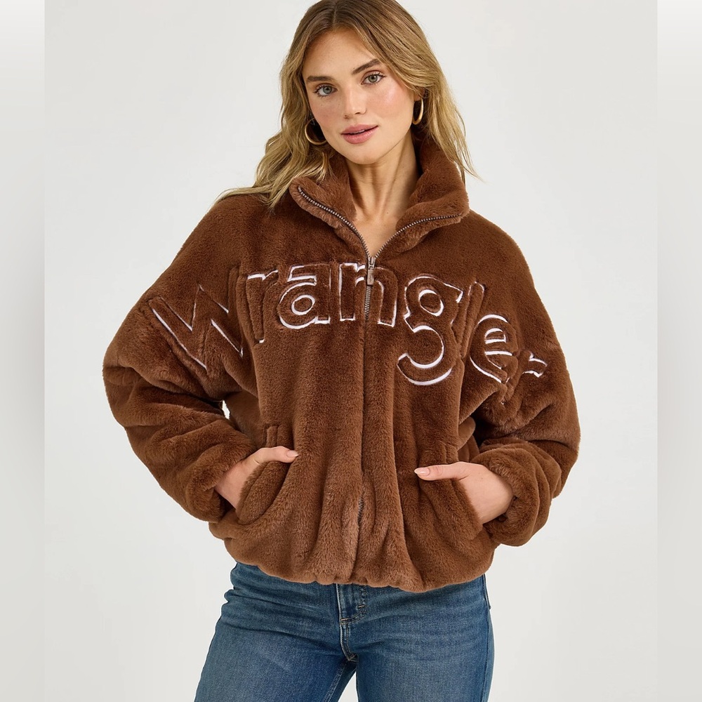 Wrangler Logo Fuzzy Zip Jacket NWT